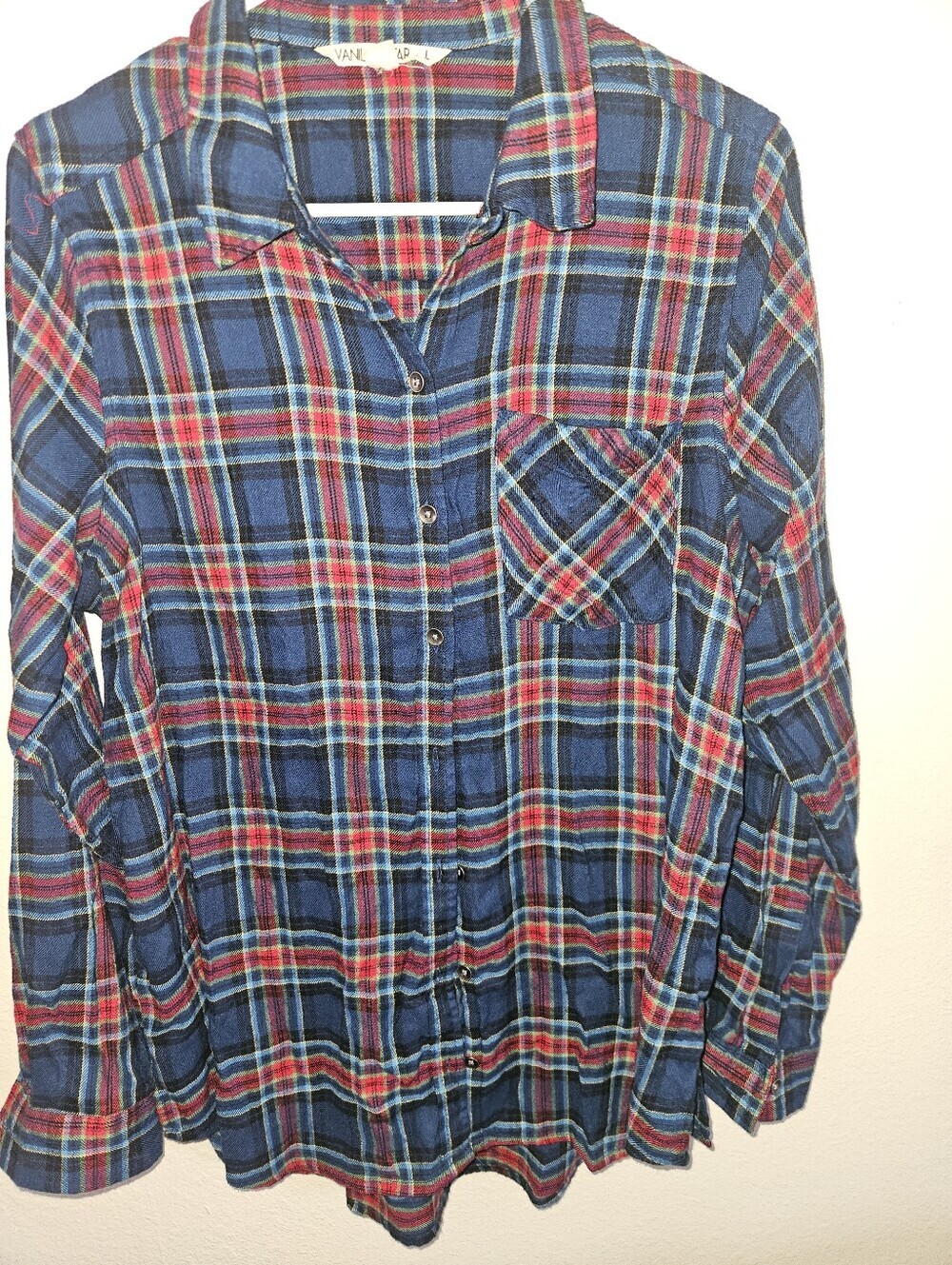 Vanilla Star Womans Plaid Long Sleeve Button Up Top Size L - Picture 3 of 10